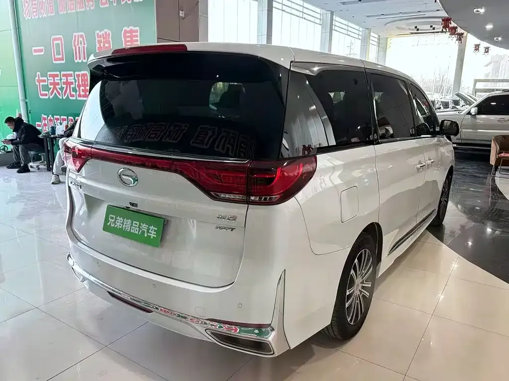 GAC Motor Trumpchi M8 — фото 4