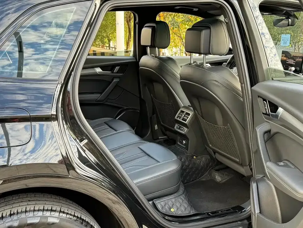 Audi Q5L 2024 из CN, фото 7