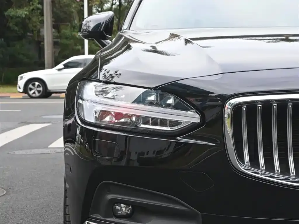 Volvo S90 2021 из CN, фото 2