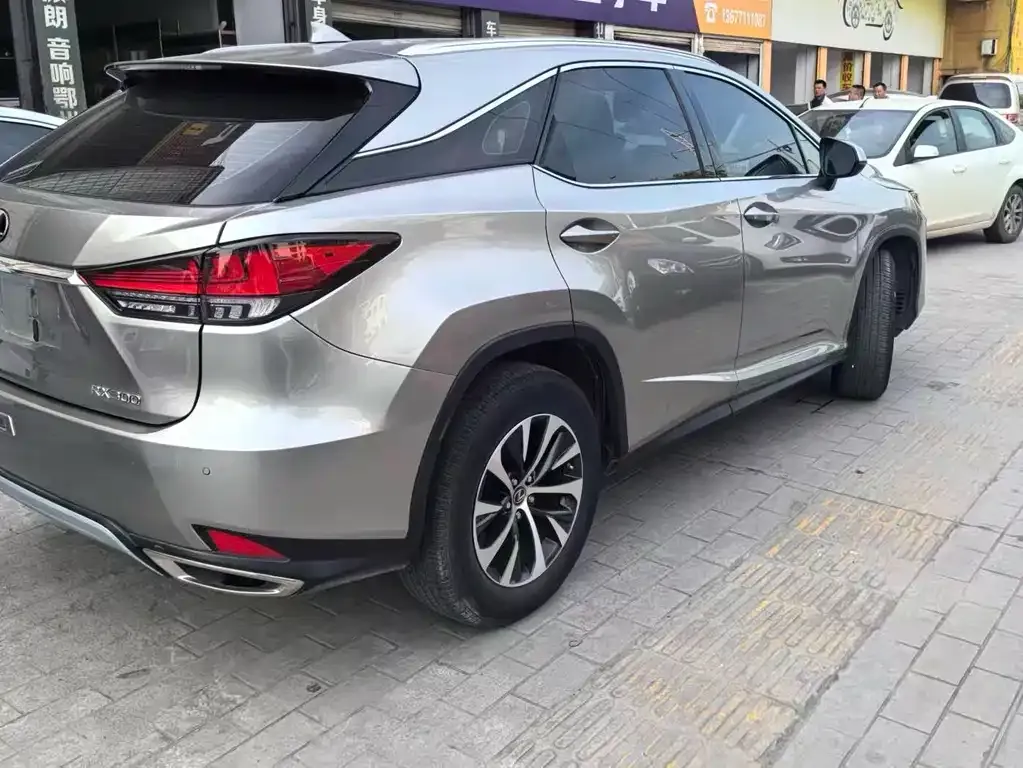Lexus RX 2021 из CN, фото 2