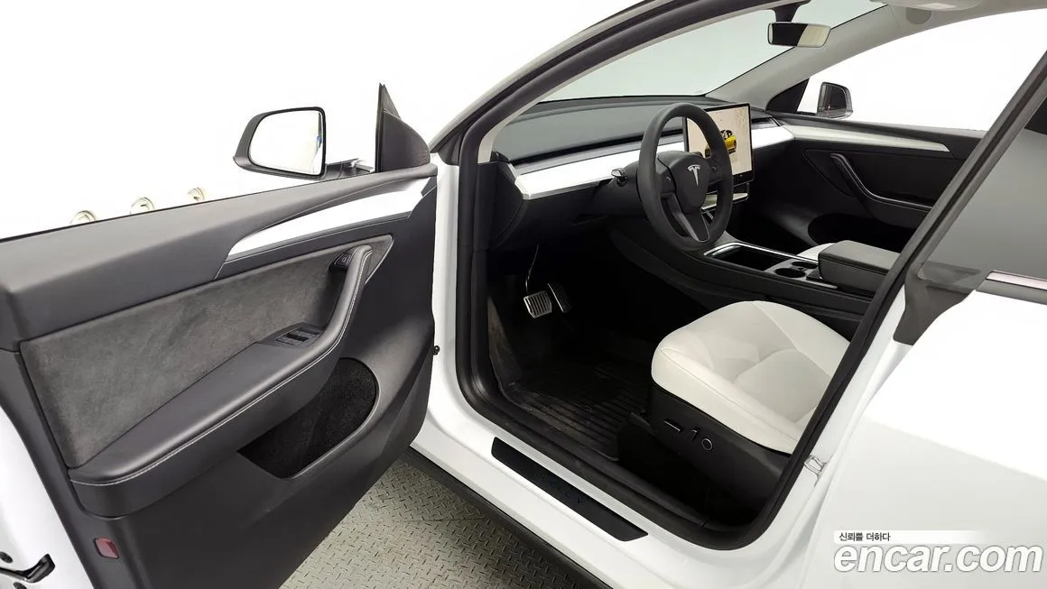 Tesla Model Y 2024 из KR, фото 10