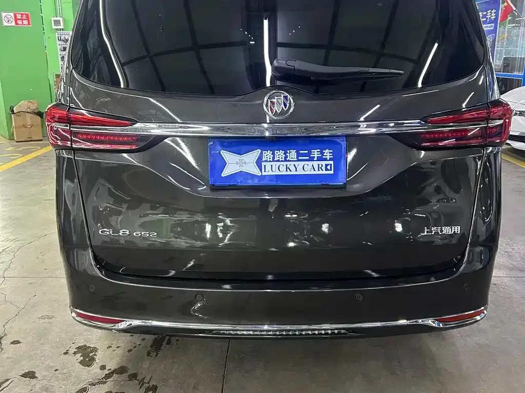 Buick GL8 2021 из CN, фото 9