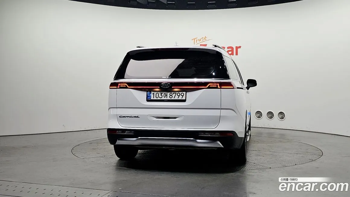 Kia Carnival 2021 из KR, фото 2