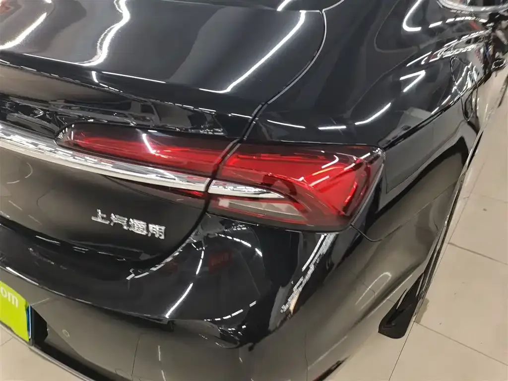 Buick LaCrosse 2021 из CN, фото 2