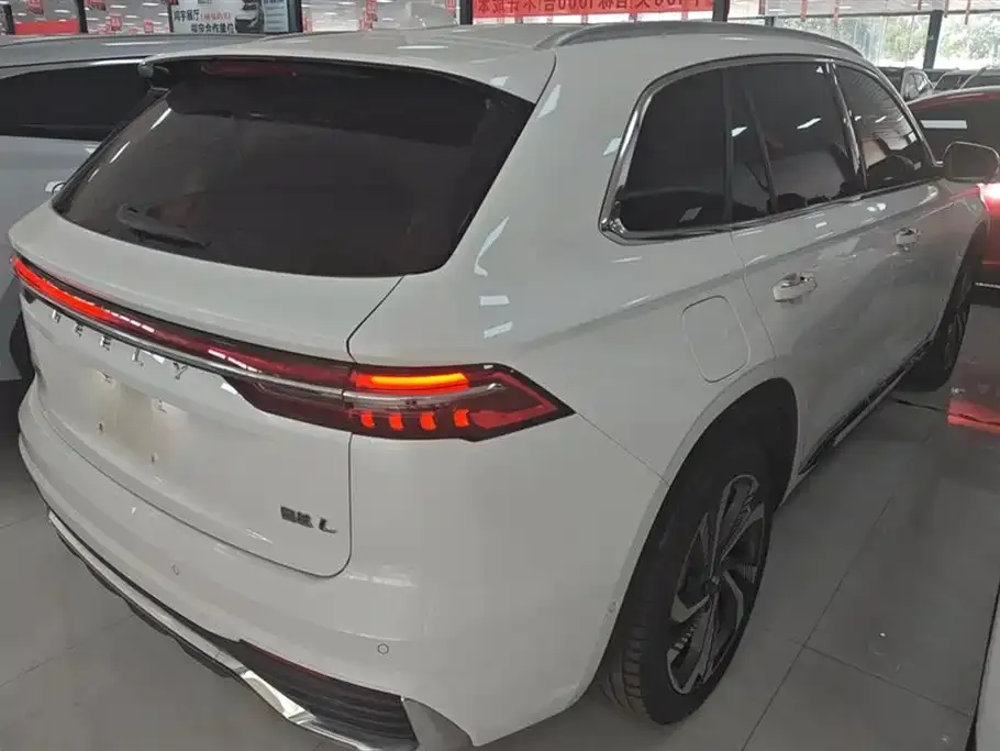 Geely Xingyue L 2023 из CN, фото 2