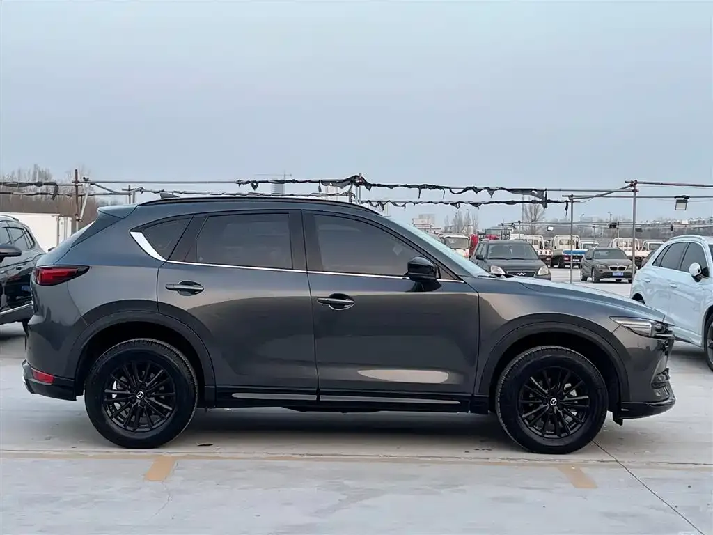 Mazda CX-5 2022 из CN, фото 2