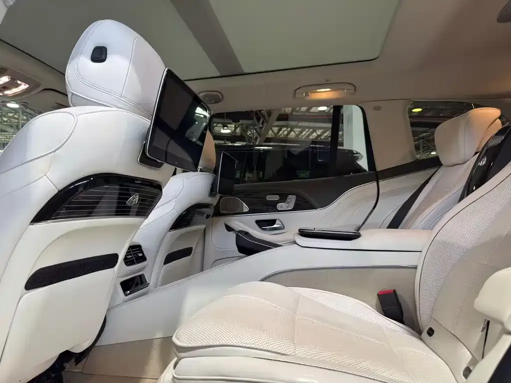 Mercedes-Benz GLS 2024 из CN, фото 5