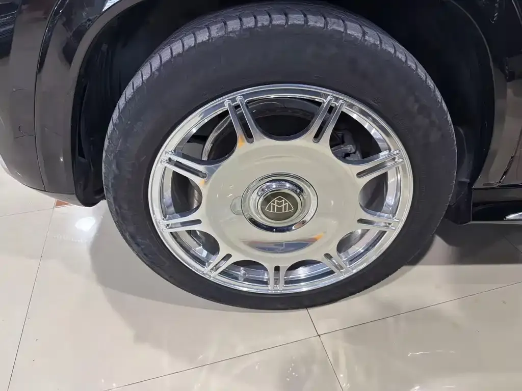 Mercedes-Benz GLS 2024 из CN, фото 8