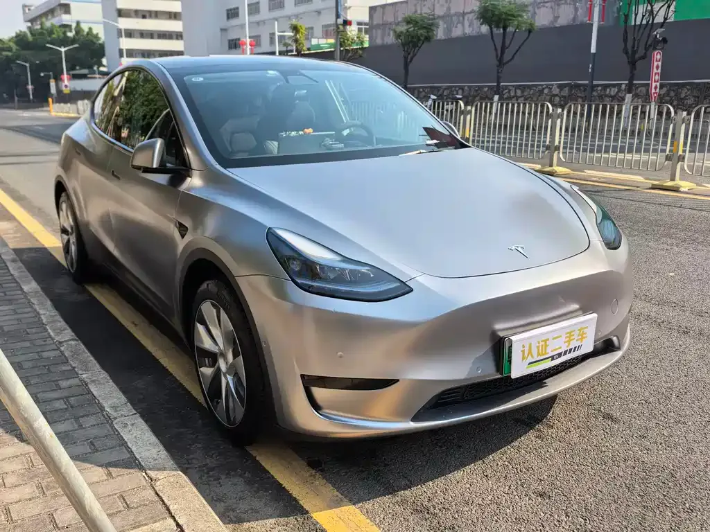 Tesla Model Y 2023 из CN, фото 4