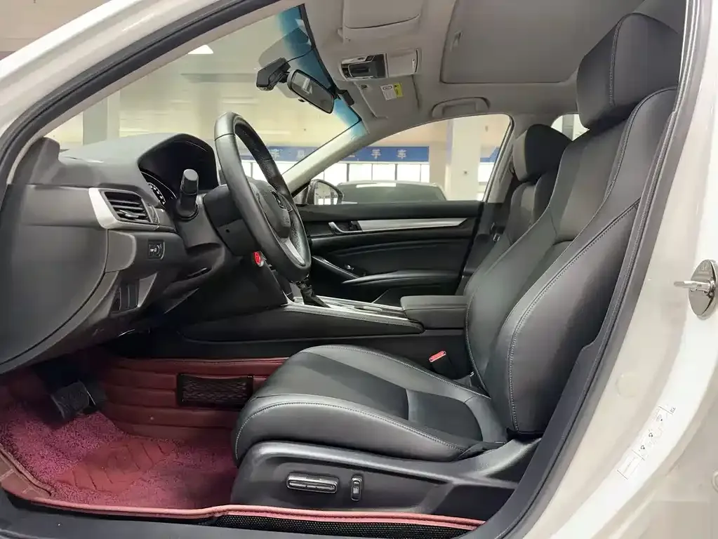Honda Accord 2023 из CN, фото 7