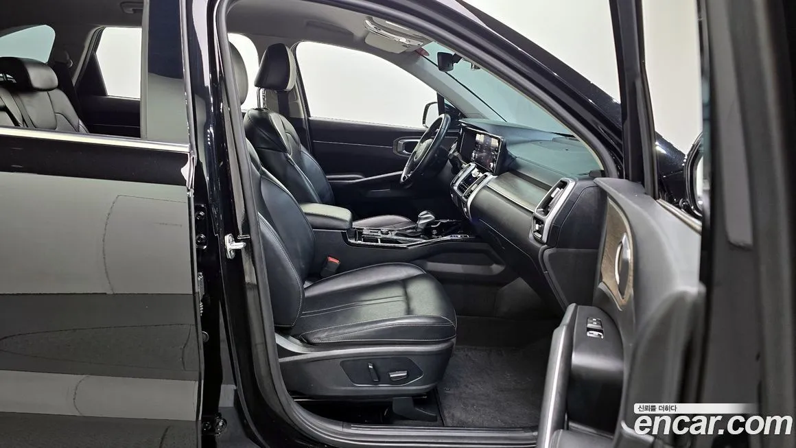 Kia Sorento — фото 4