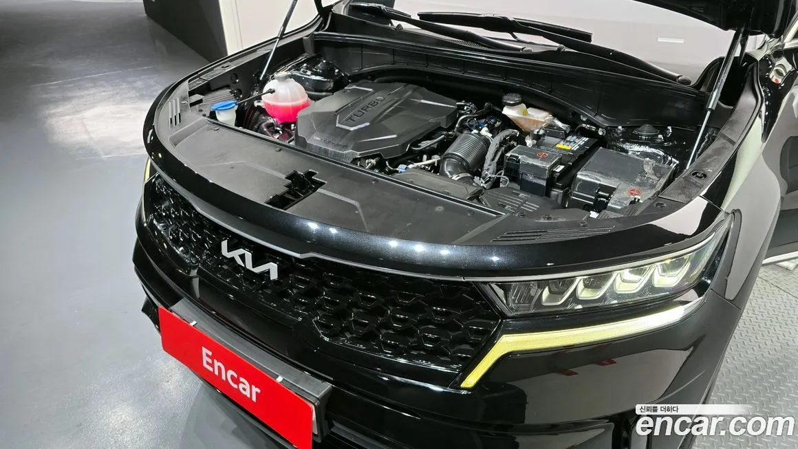Kia Sorento — фото 10
