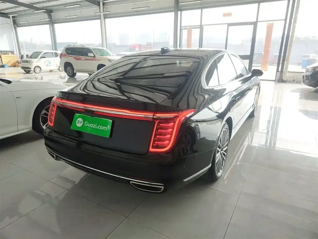 Hongqi H9 2021 из CN, фото 3