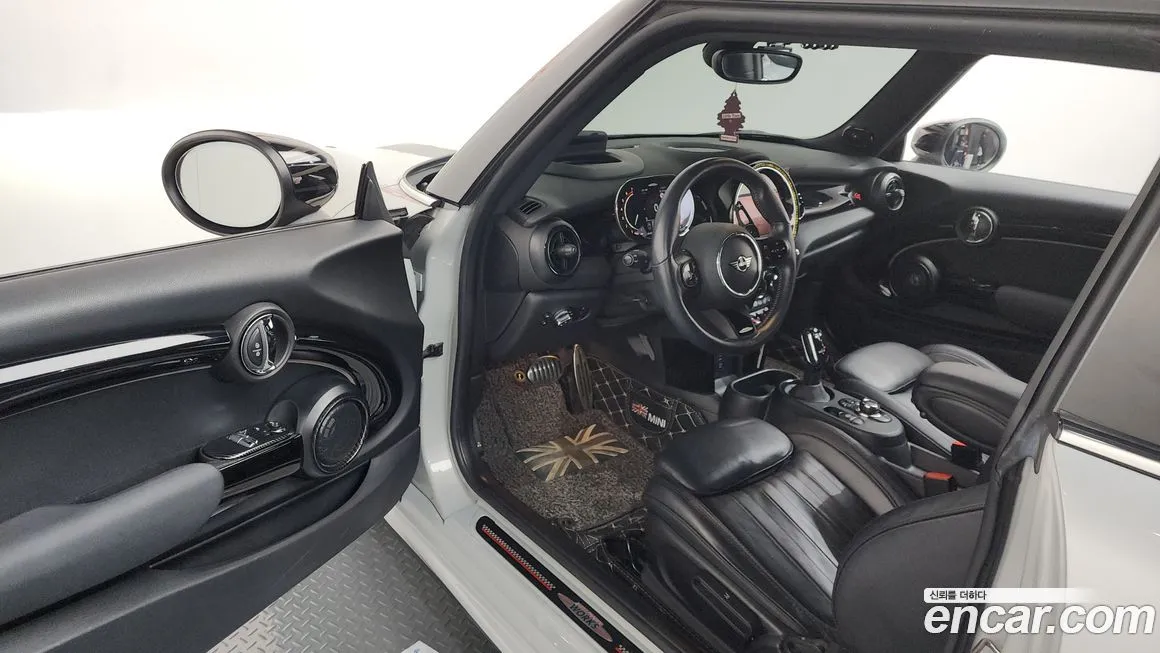 Mini Cooper 2022 из KR, фото 10
