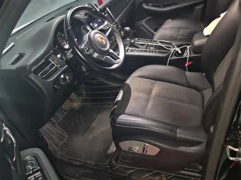Porsche Macan 2021 из CN, фото 3