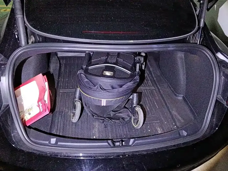 Tesla Model 3 2022 из CN, фото 6