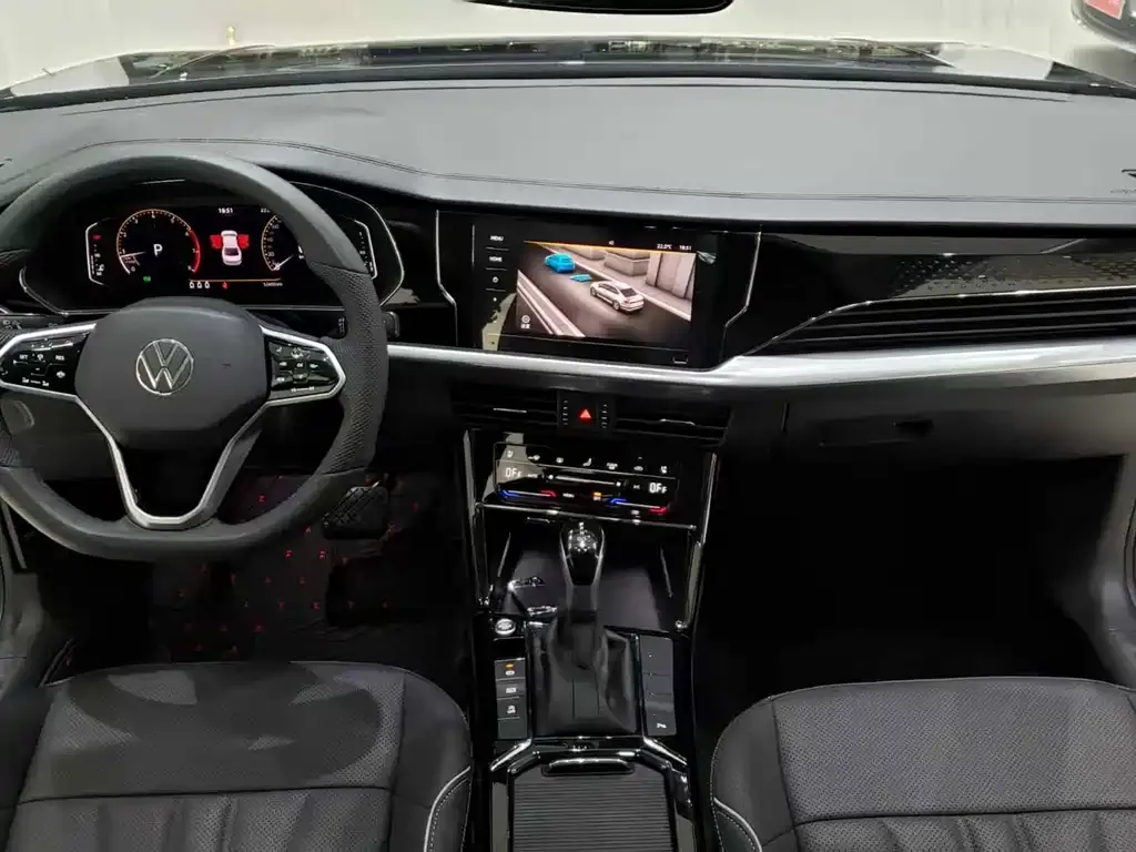 Volkswagen Passat 2024 из CN, фото 8