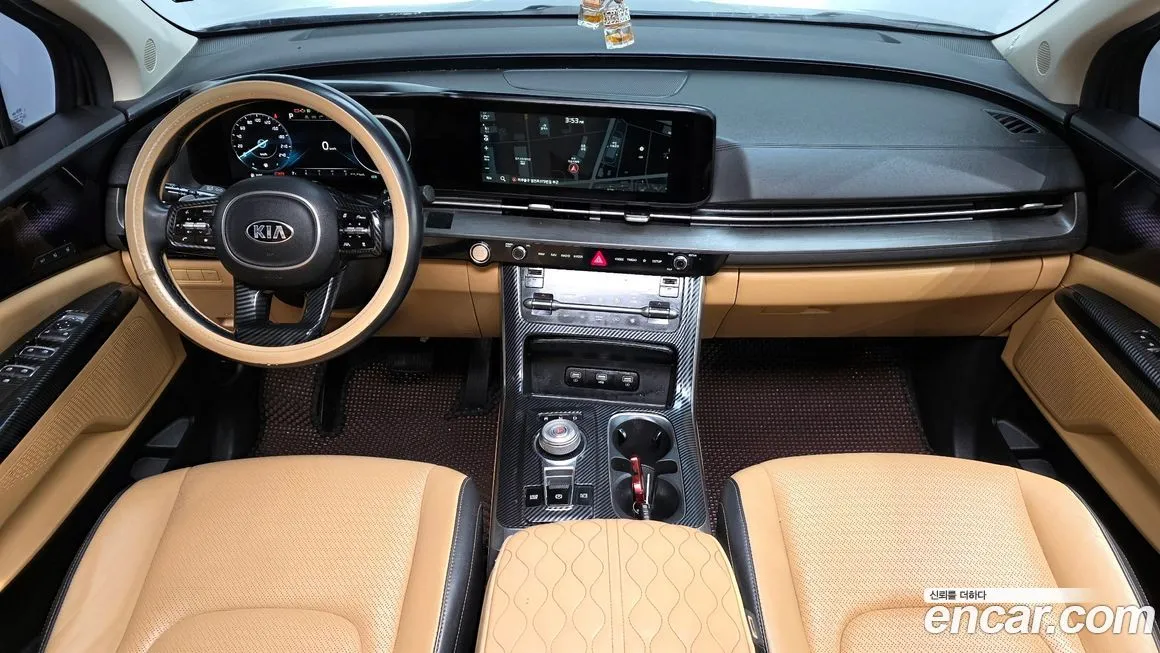Kia Carnival — фото 10