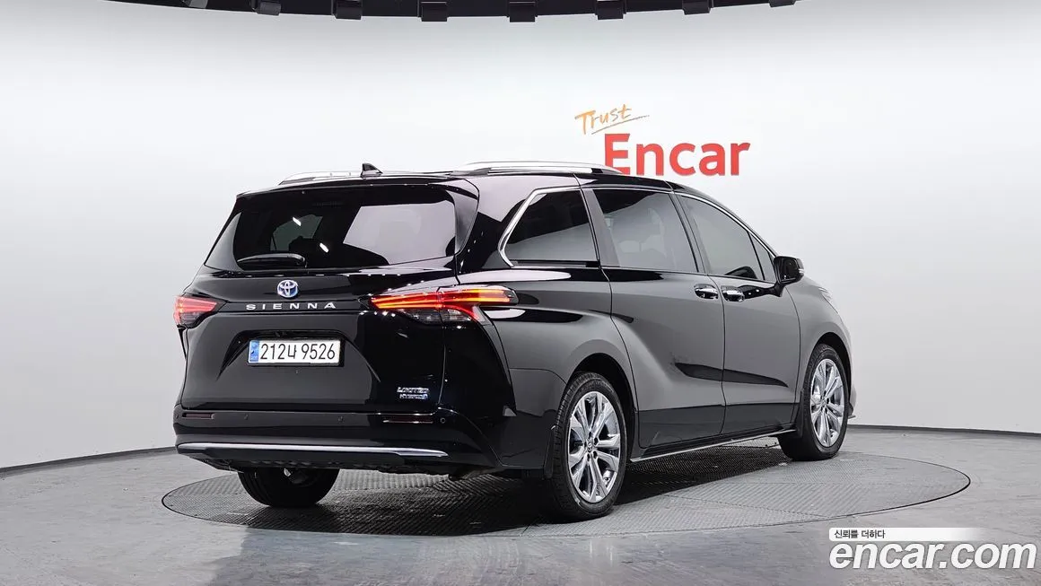 Toyota Sienna 2023 из KR, фото 10
