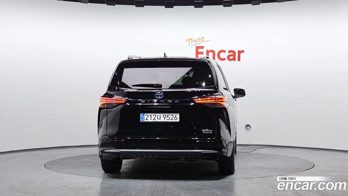 Toyota Sienna 2023 из KR, фото 7