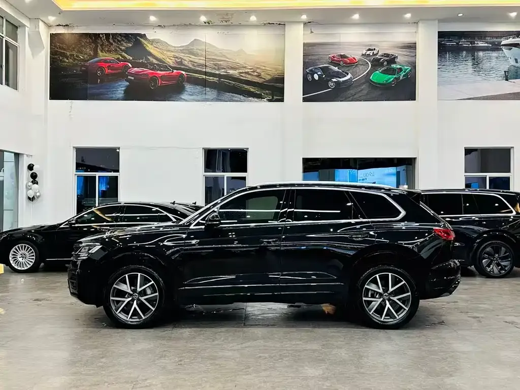 Volkswagen Touareg 2025 из CN, фото 8