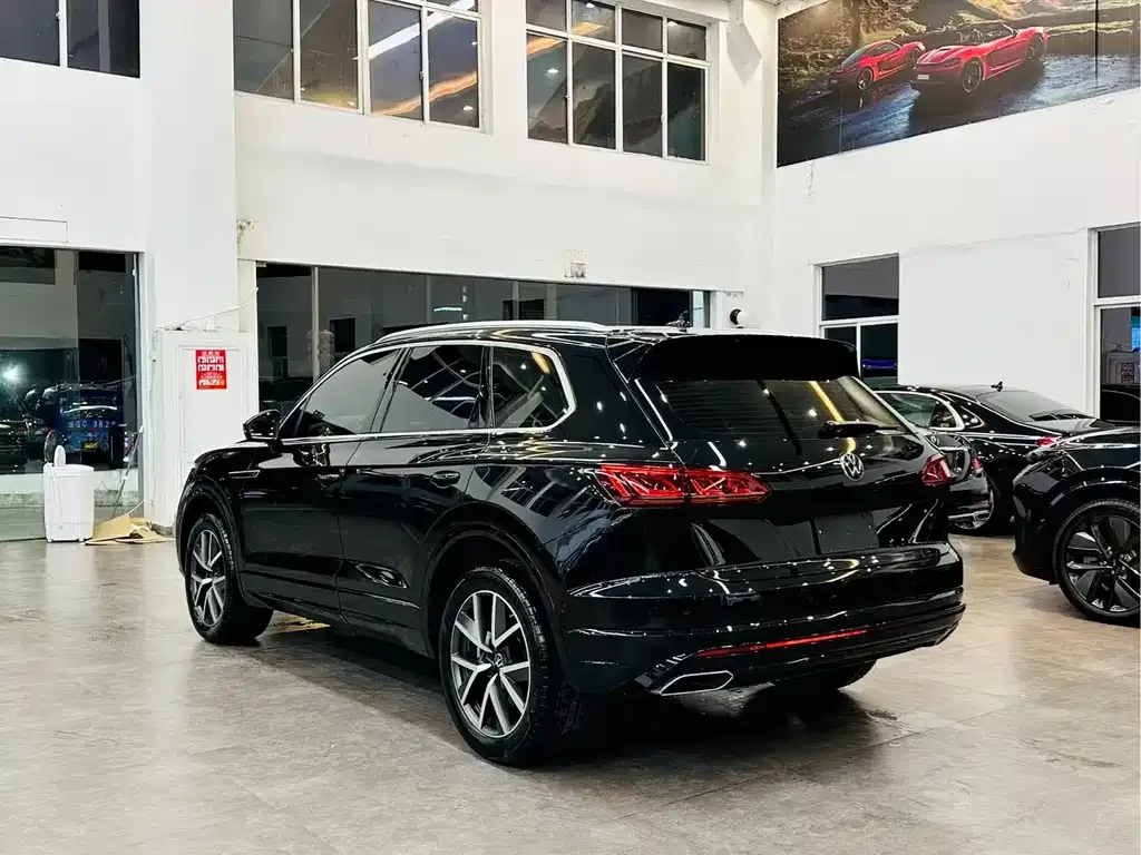 Volkswagen Touareg 2025 из CN, фото 7