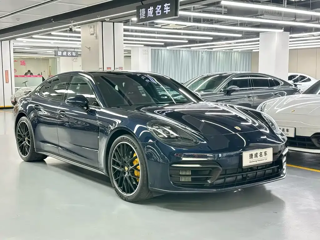Porsche Panamera 2023 из CN, фото 1