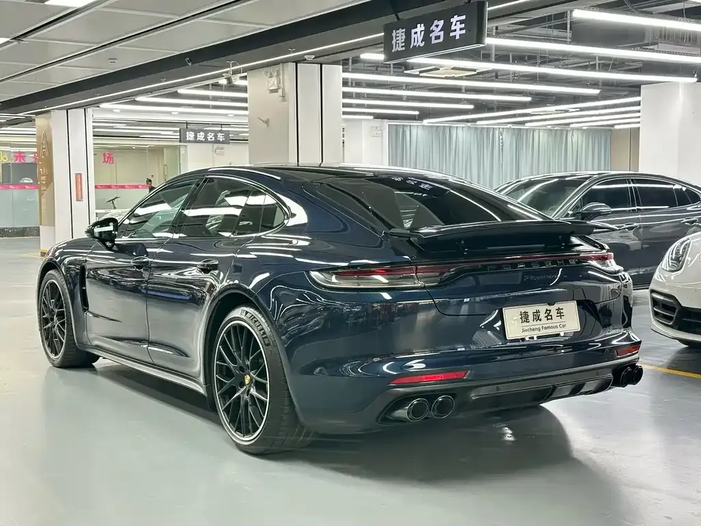 Porsche Panamera 2023 из CN, фото 4