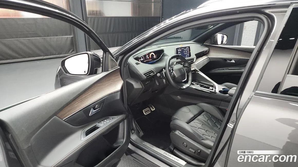 Peugeot 5008 2024 из KR, фото 5