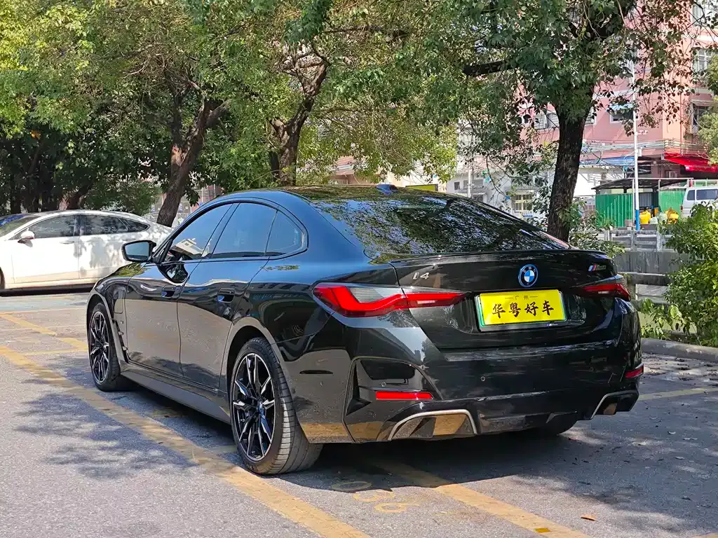 BMW i4 M 2024 из CN, фото 9