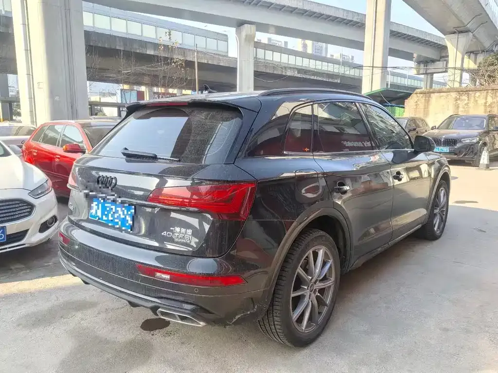 Audi Q5L 2022 из CN, фото 5