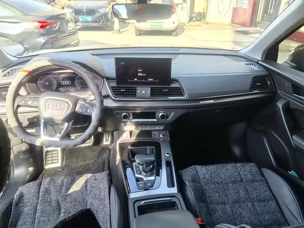 Audi Q5L 2022 из CN, фото 6