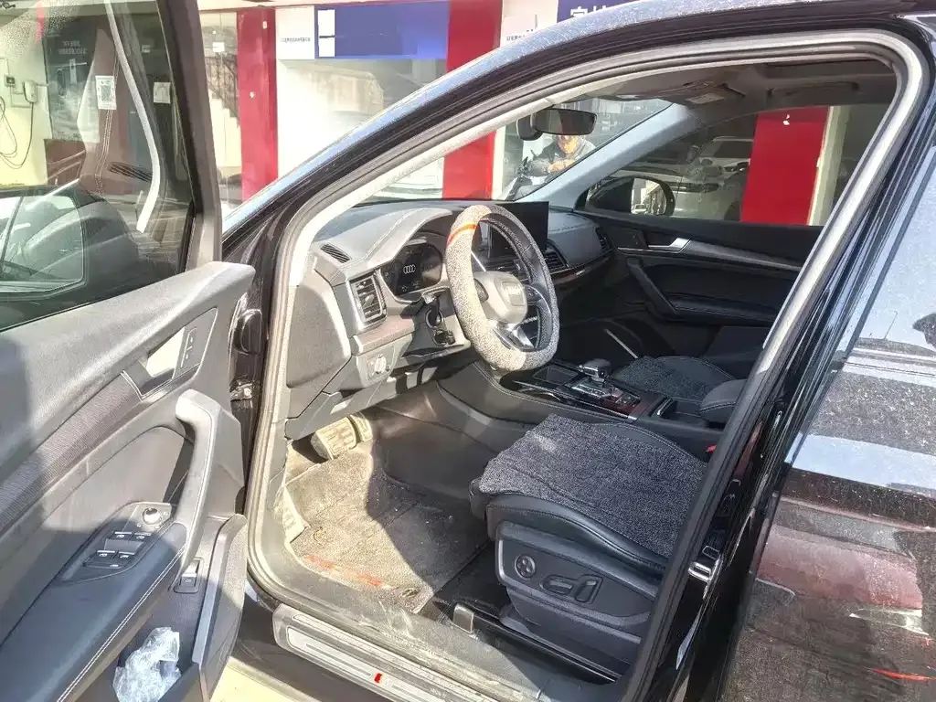 Audi Q5L 2022 из CN, фото 4