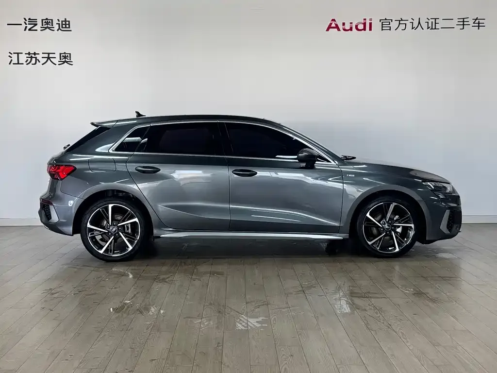 Audi A3 2024 из CN, фото 6