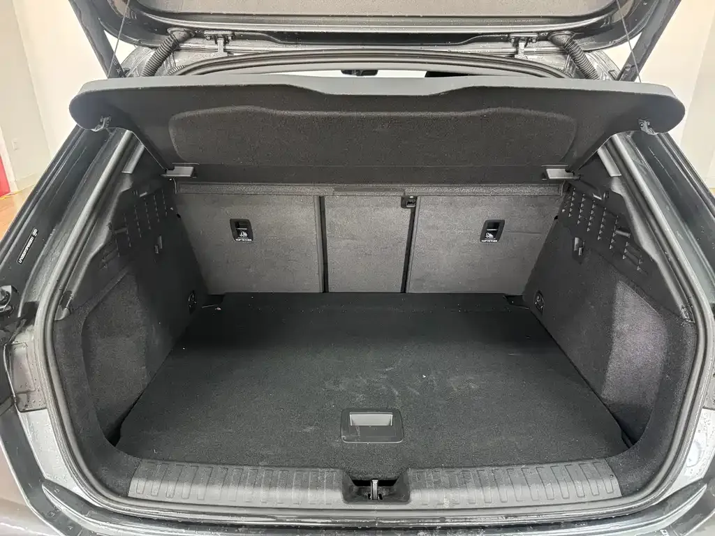 Audi A3 2024 из CN, фото 7