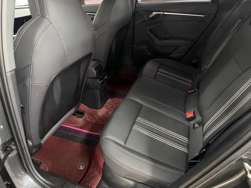 Audi A3 2024 из CN, фото 9