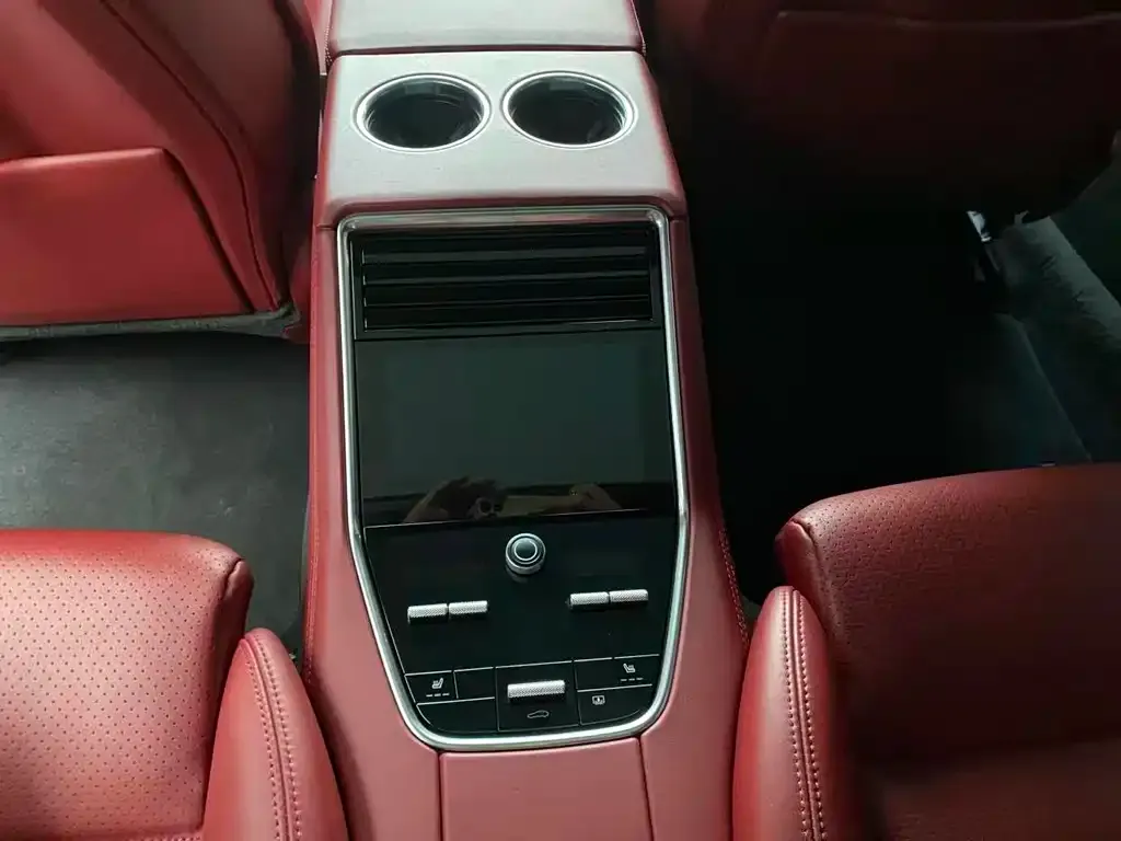 Porsche Panamera 2021 из CN, фото 2