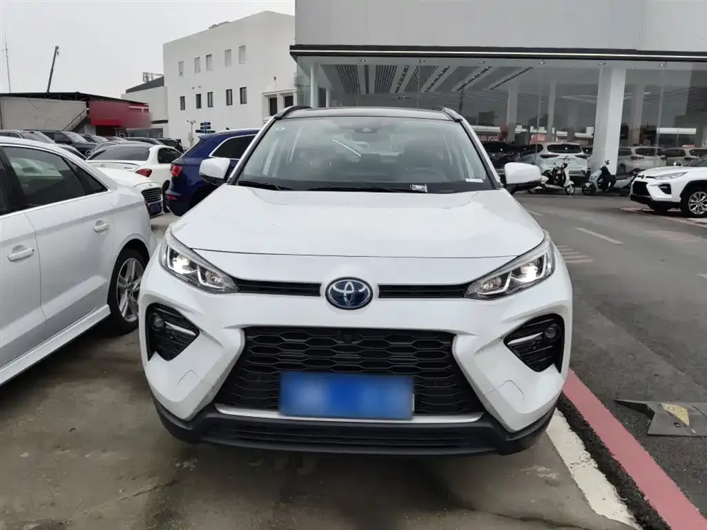 Toyota Wildlander 2023 из CN, фото 7
