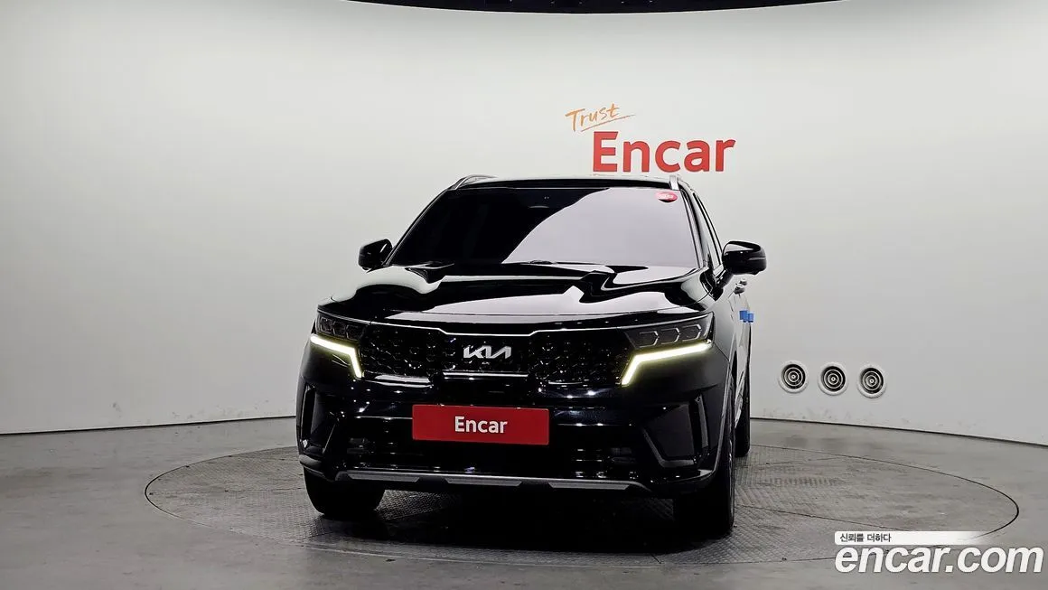 Kia Sorento 2023 из KR, фото 2