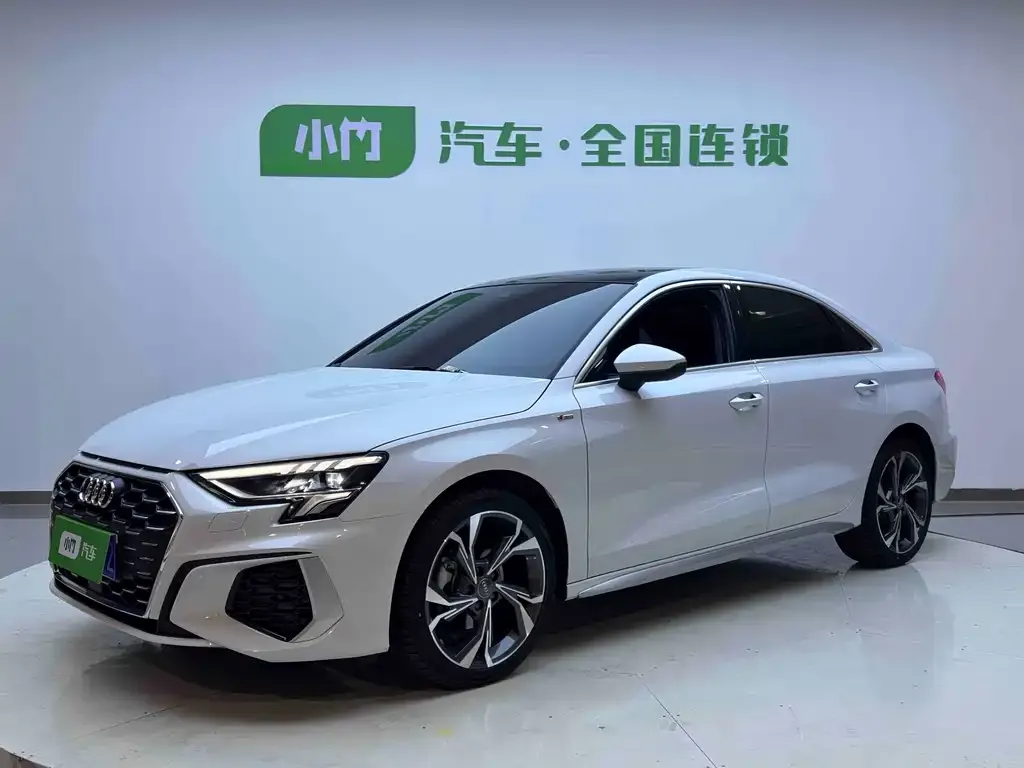 Audi A3 2022 из CN, фото 1