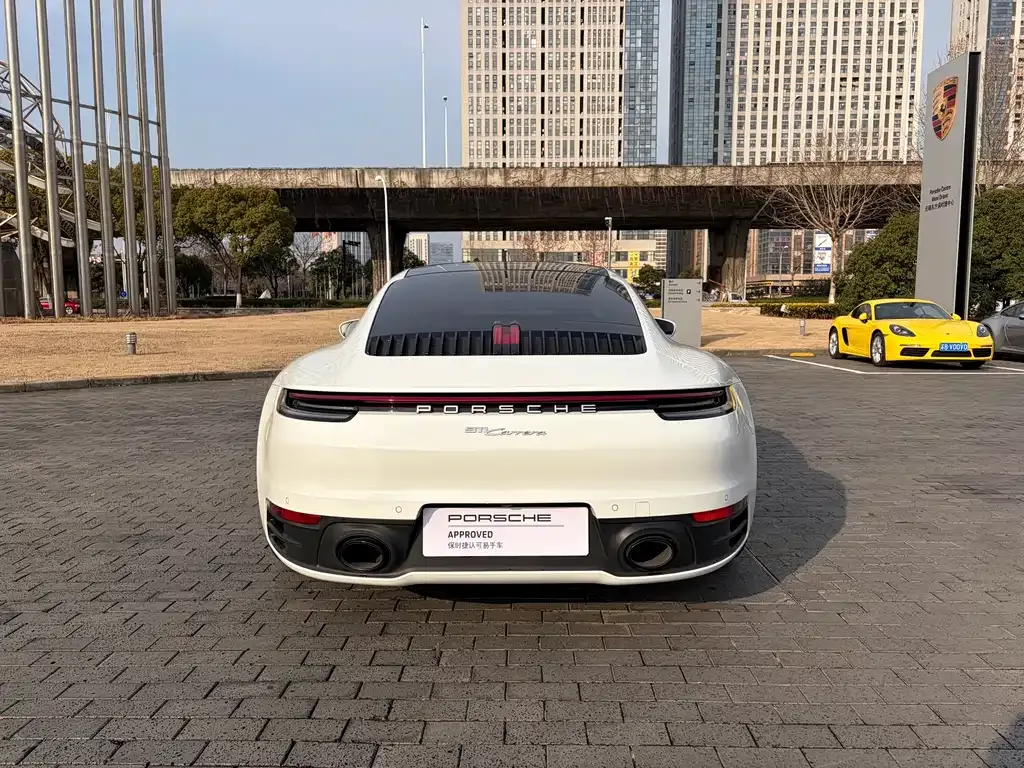 Porsche 911 2024 из CN, фото 4