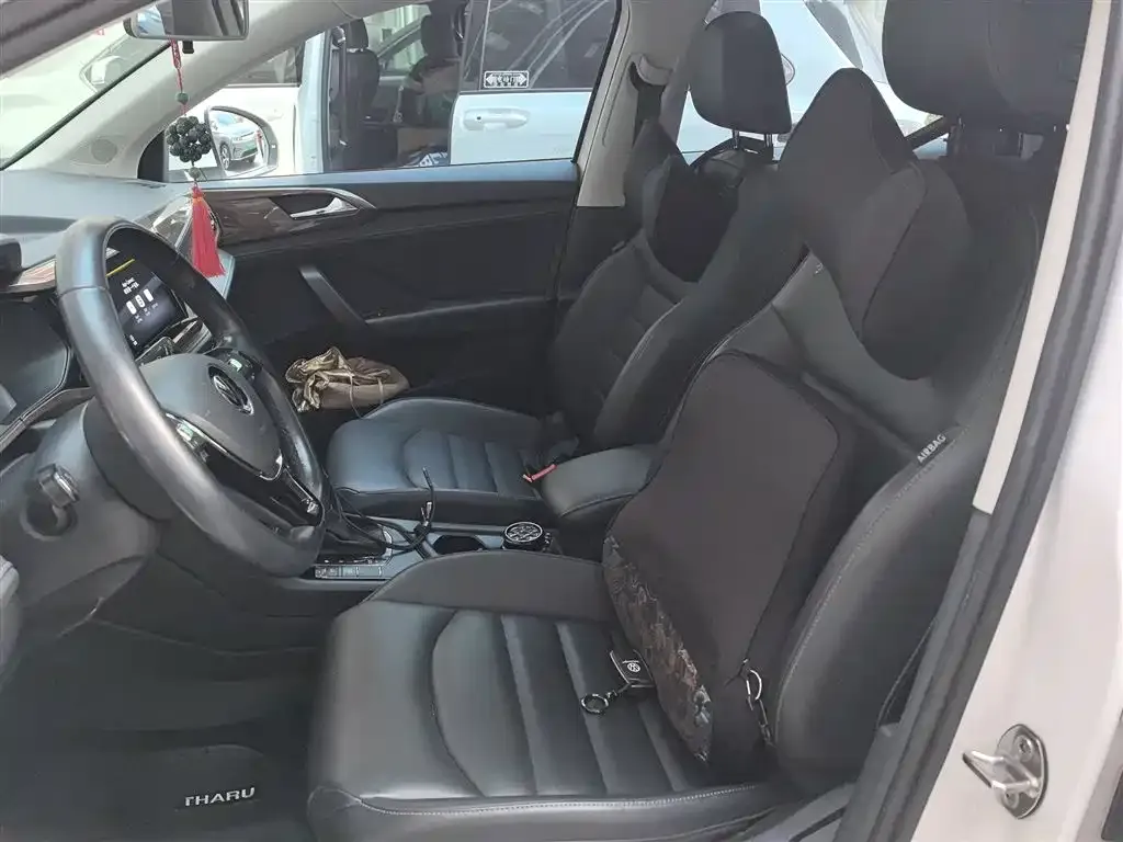 Volkswagen Tharu 2021 из CN, фото 9