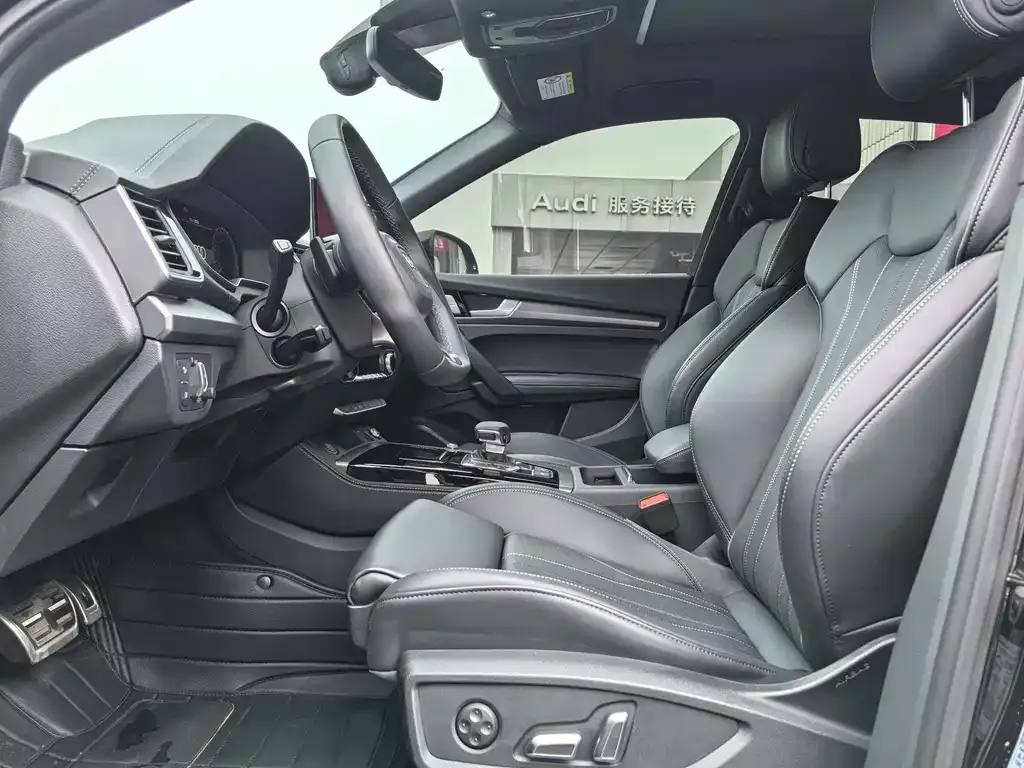Audi Q5L 2025 из CN, фото 4
