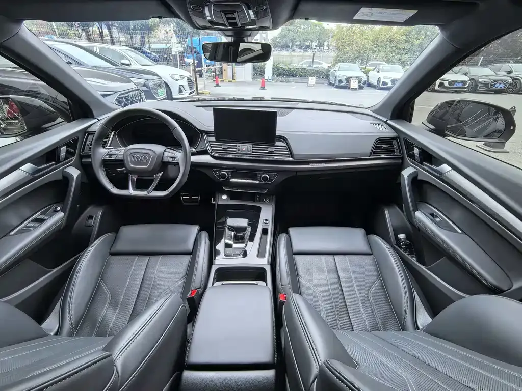 Audi Q5L 2025 из CN, фото 8