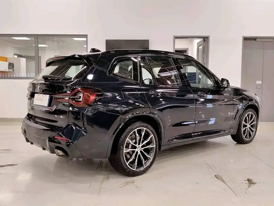 BMW X3 — фото 7