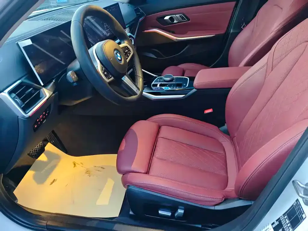 BMW i3 2023 из CN, фото 2