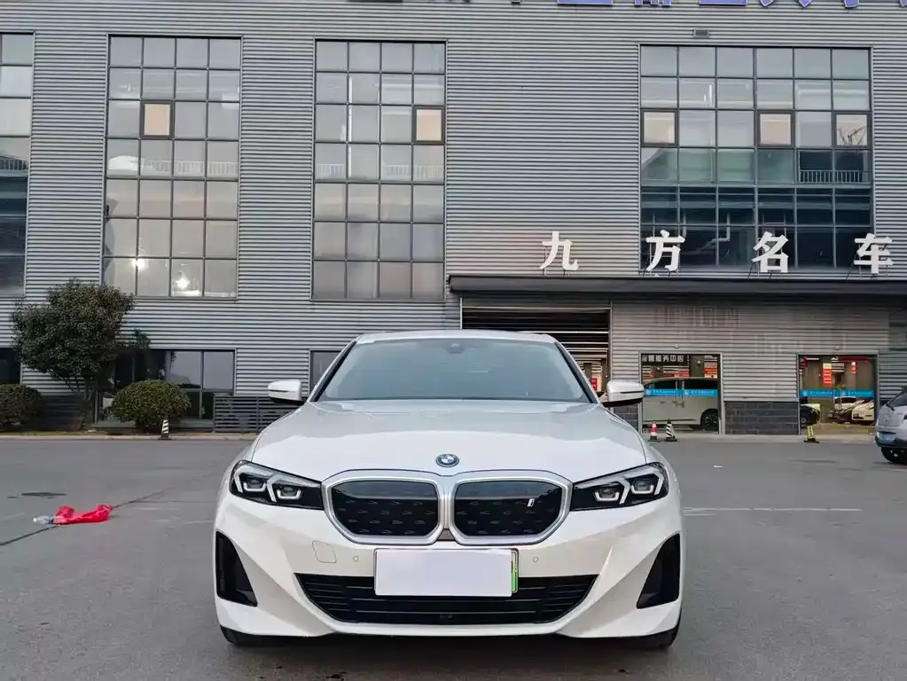 BMW i3 2023 из CN, фото 4
