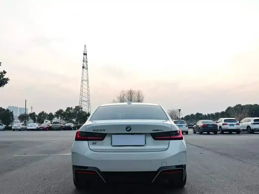 BMW i3 2023 из CN, фото 7