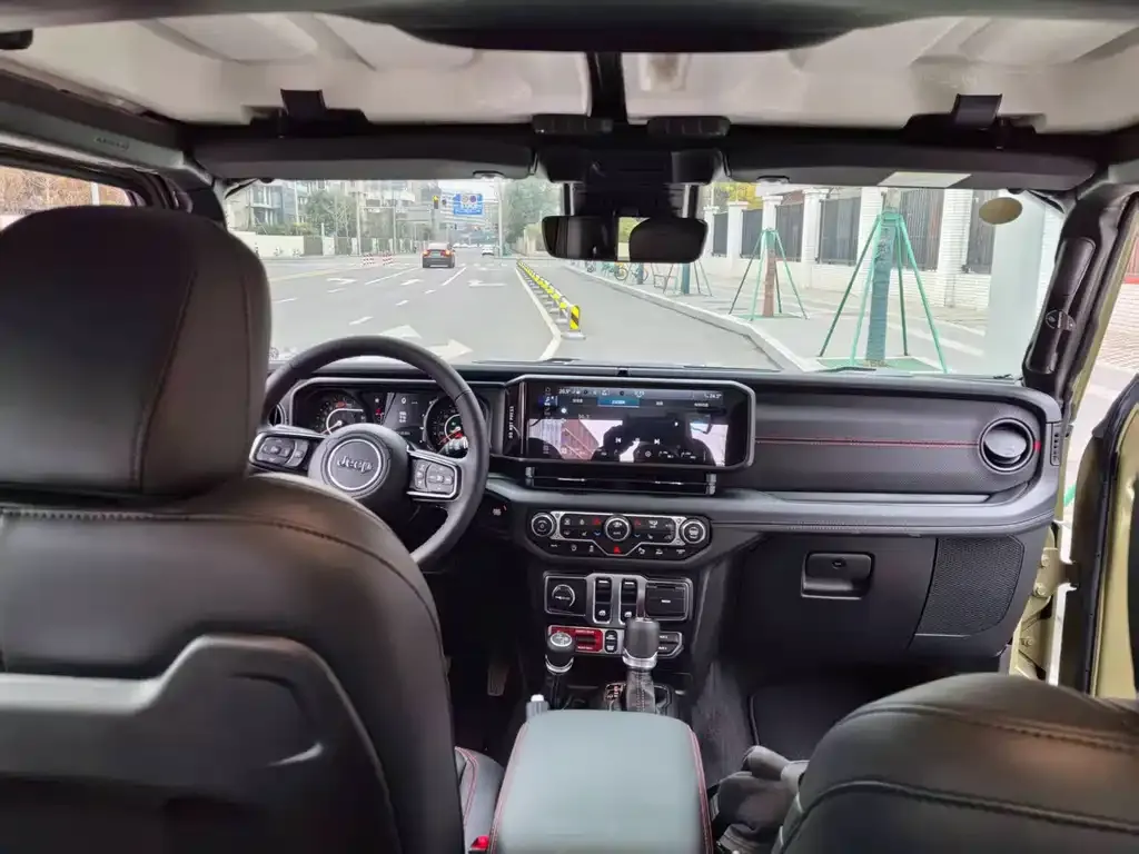 Jeep Wrangler 2025 из CN, фото 3