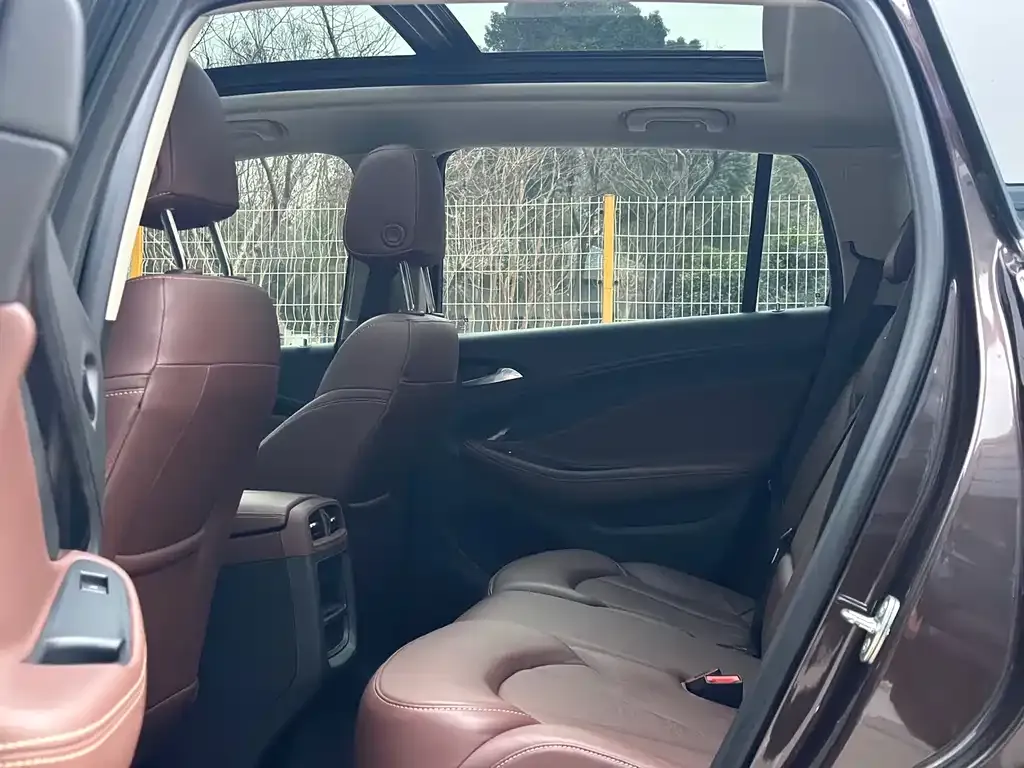 Buick Envision Plus 2021 из CN, фото 3